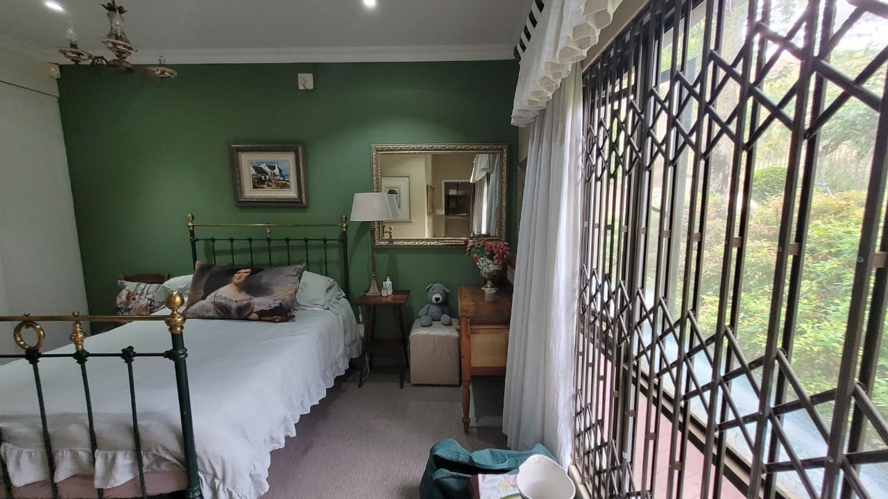 4 Bedroom Property for Sale in Safari Gardens North West
